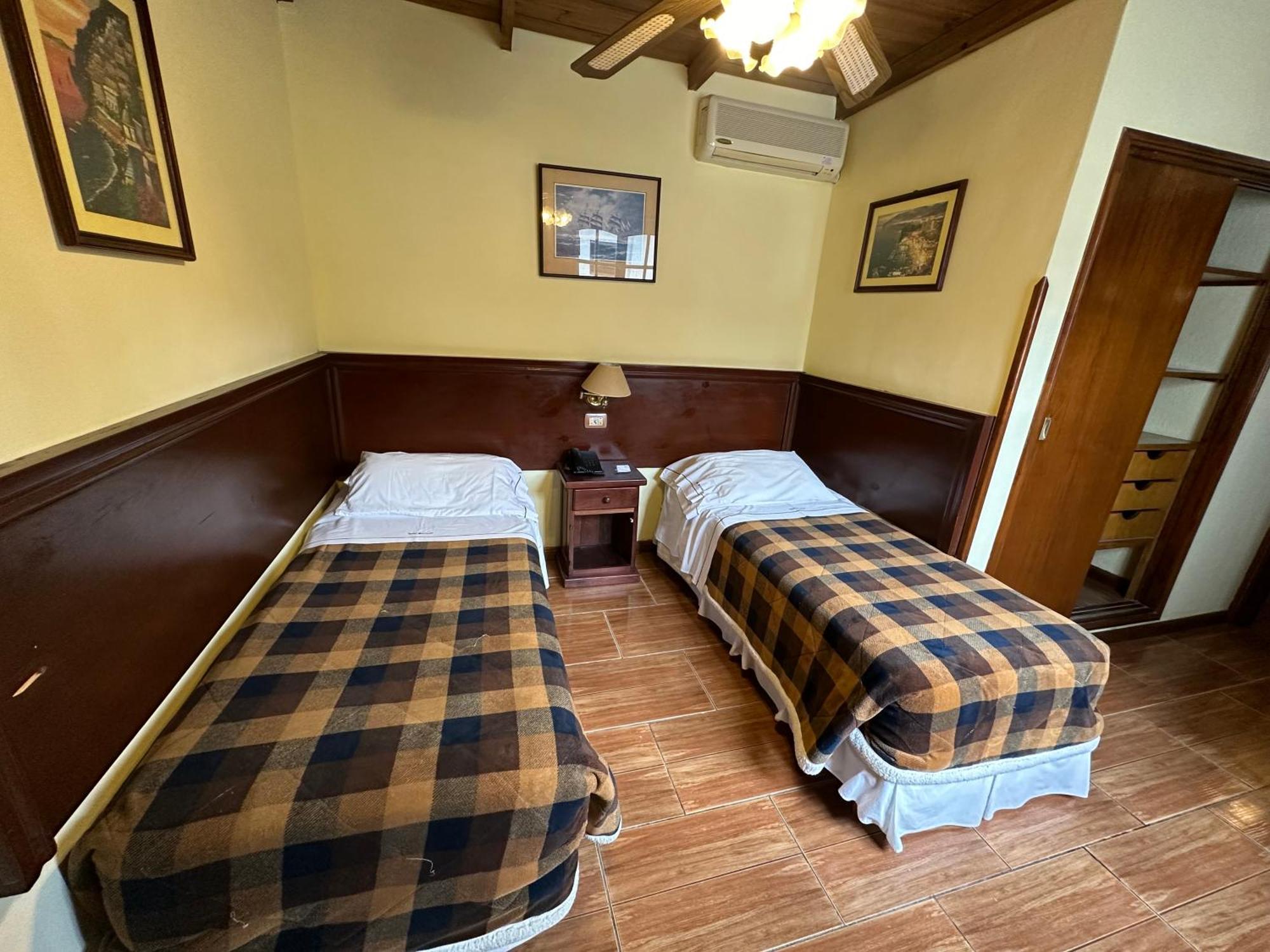 Hosteria Sirenuse Mar del Plata Esterno foto