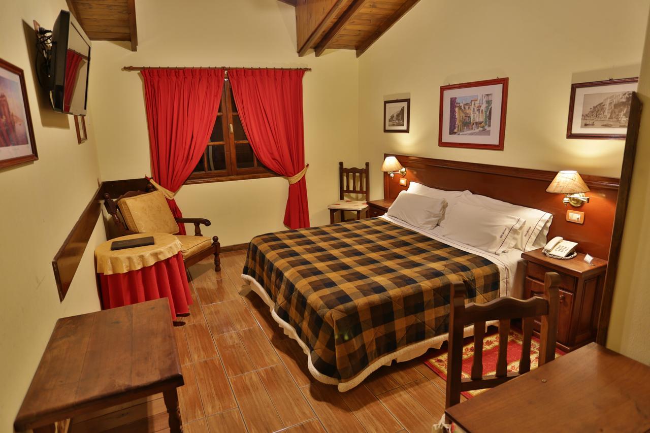 Hosteria Sirenuse Mar del Plata Esterno foto